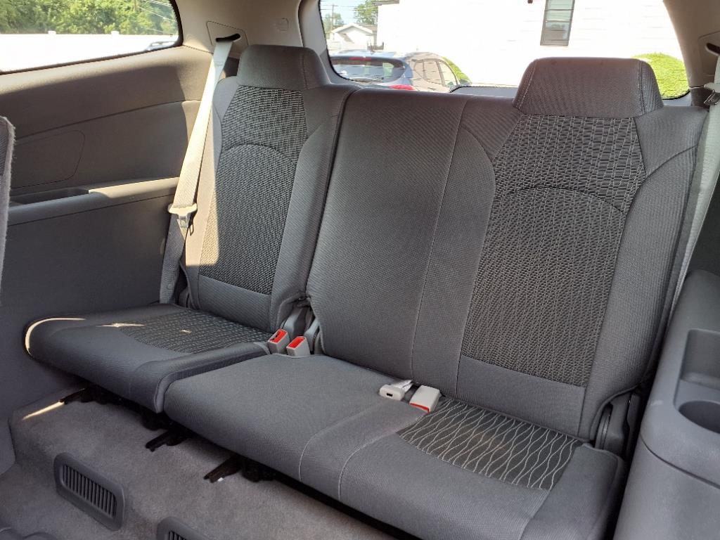 2016 Chevrolet Traverse LS Levittown PA