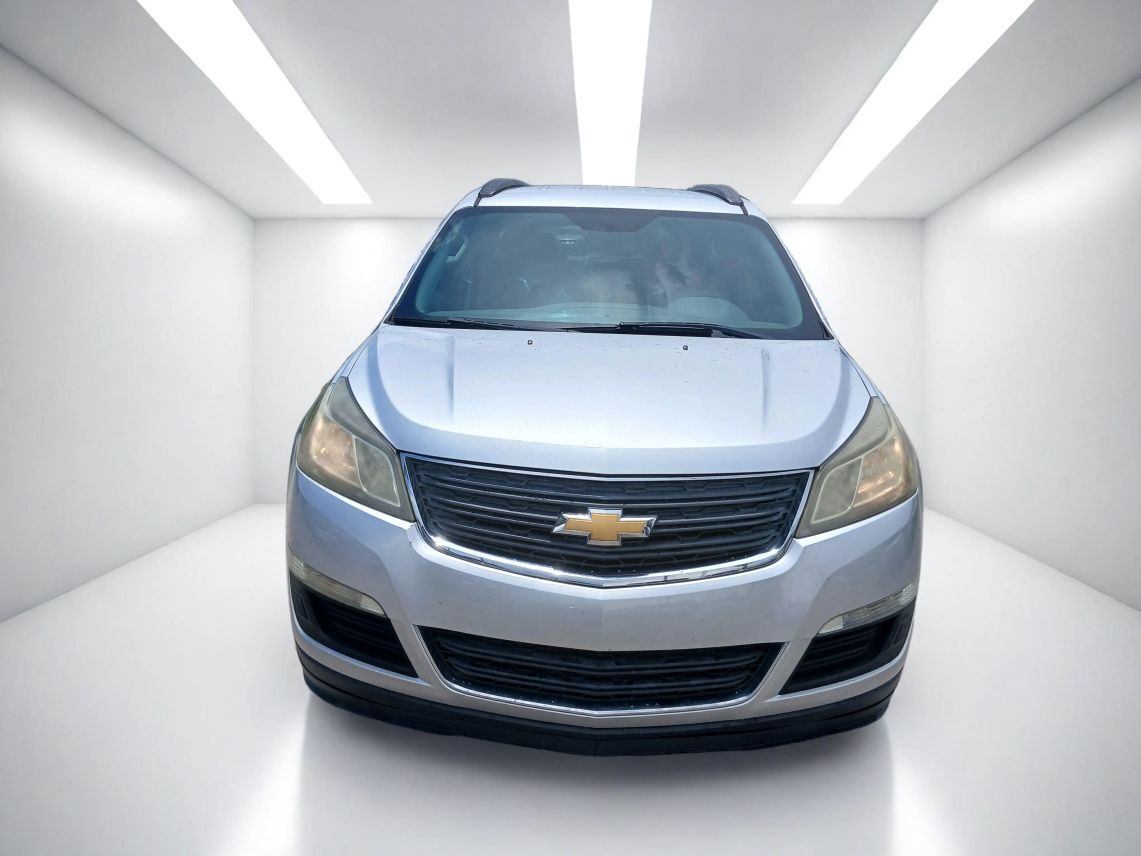 2016 Chevrolet Traverse LS Sport Utility 4D