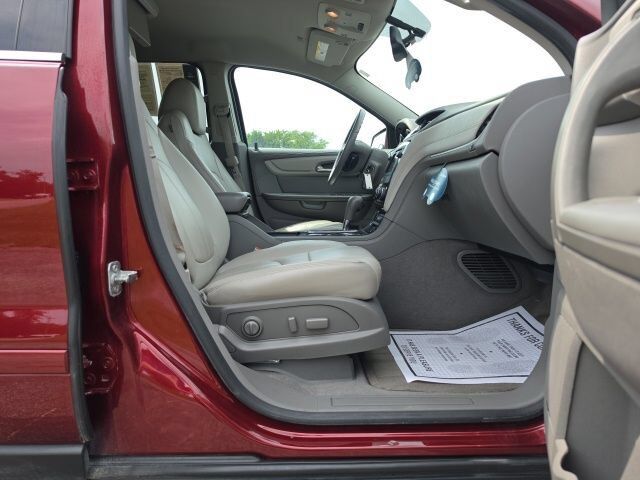 2016 Chevrolet Traverse LT Carbondale IL