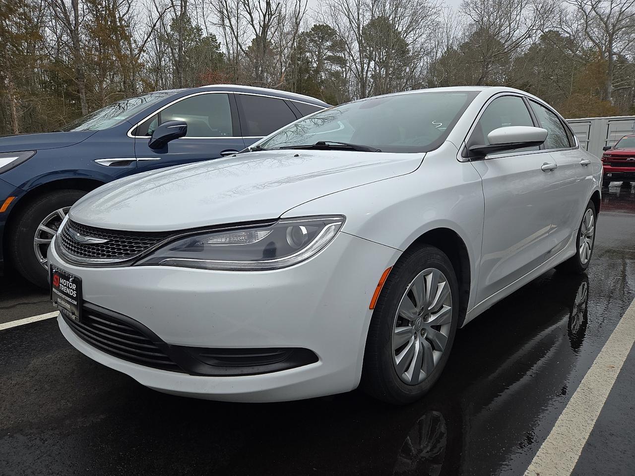 2016 Chrysler 200 LX
