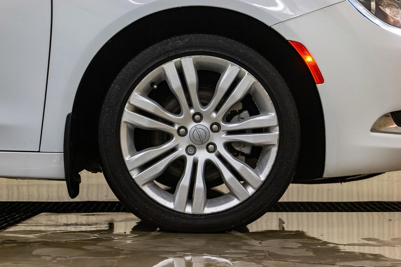 2016 Chrysler 200 Limited BCam Heated Seats Red Deer AB