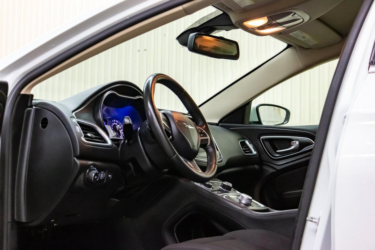 2016 Chrysler 200 Limited BCam Heated Seats Red Deer AB