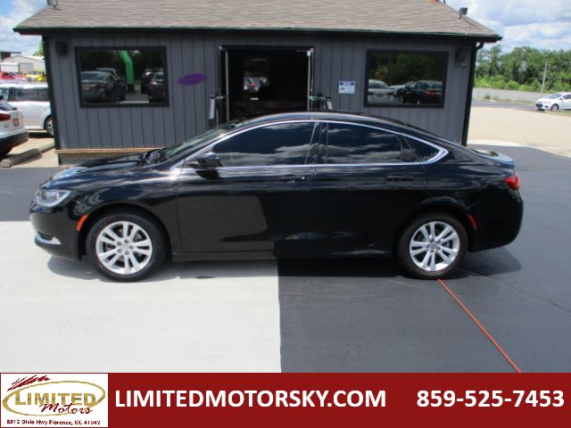 2016 Chrysler 200 Limited