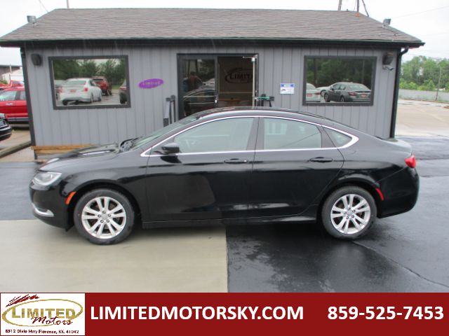 2016 Chrysler 200 Limited
