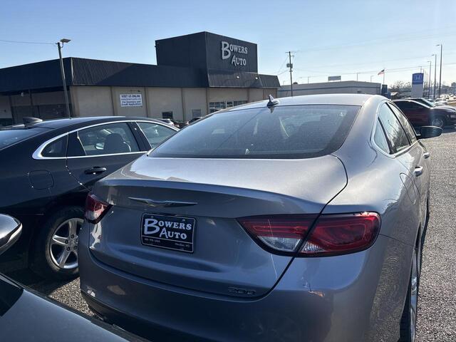 2016 Chrysler 200 Limited Meridian MS