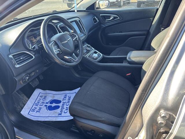 2016 Chrysler 200 Limited Meridian MS