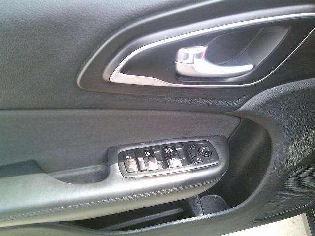 2016 Chrysler 200 Limited San Antonio TX