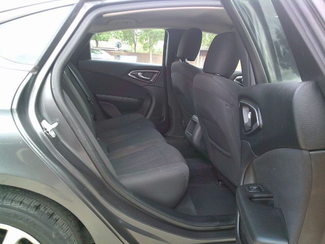 2016 Chrysler 200 Limited San Antonio TX