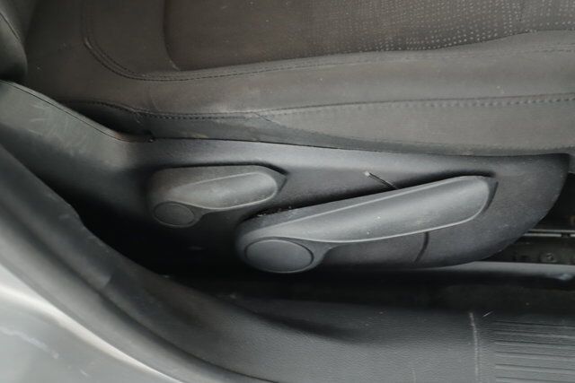 2016 Chrysler 200 Limited New Braunfels TX