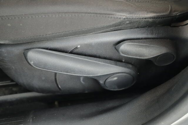 2016 Chrysler 200 Limited New Braunfels TX