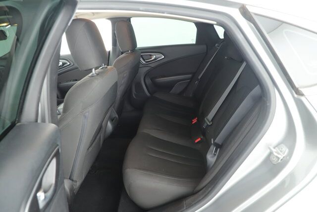 2016 Chrysler 200 Limited New Braunfels TX