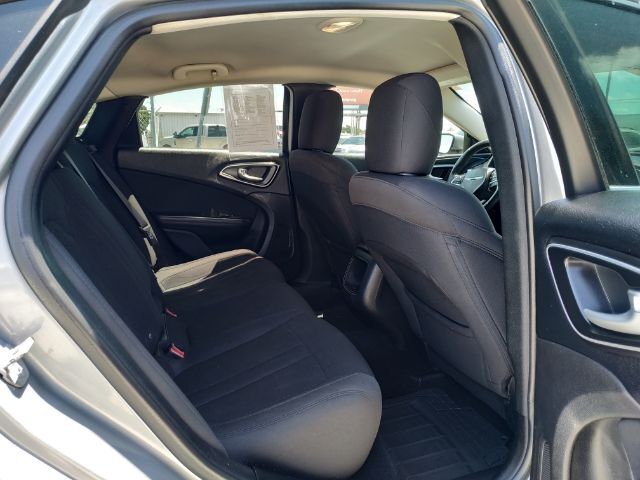 2016 Chrysler 200 Limited Bradenton FL