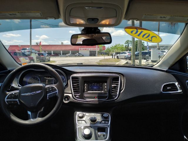 2016 Chrysler 200 Limited Bradenton FL