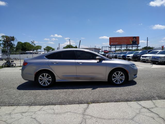2016 Chrysler 200 Limited Bradenton FL