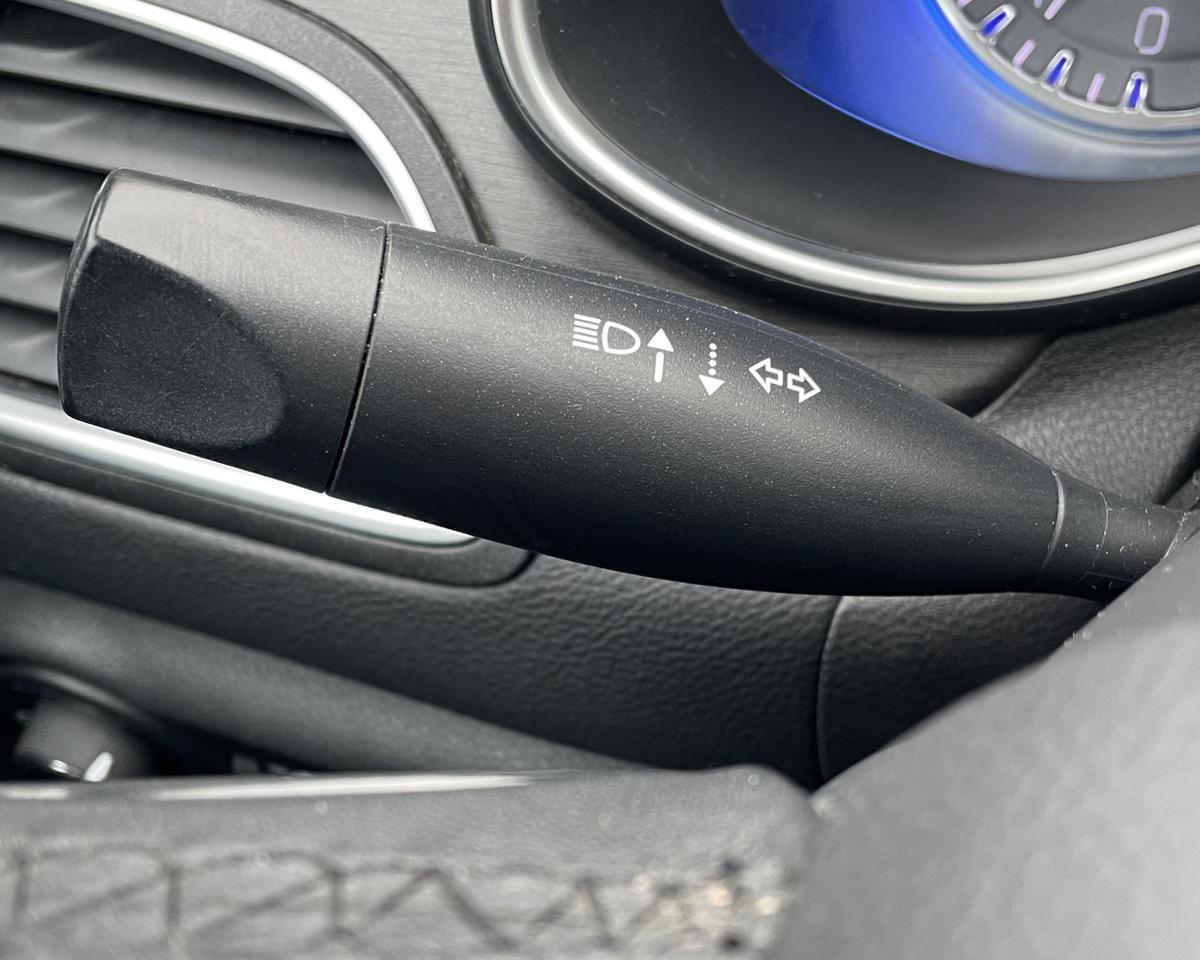 2016 Chrysler 200 Limited Sedan 4D Port Orchard WA