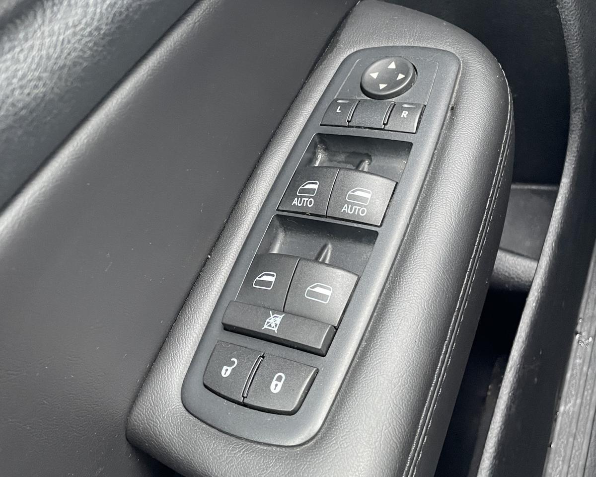 2016 Chrysler 200 Limited Sedan 4D Port Orchard WA