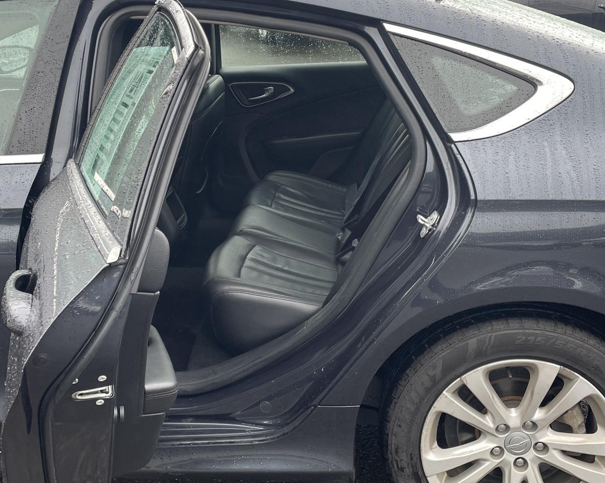 2016 Chrysler 200 Limited Sedan 4D Port Orchard WA