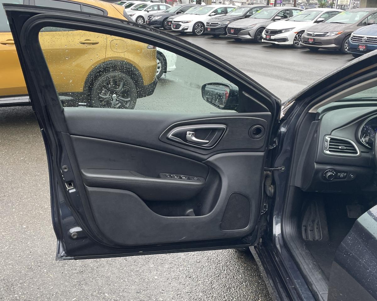 2016 Chrysler 200 Limited Sedan 4D Port Orchard WA