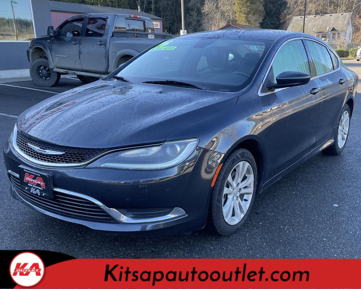 2016 Chrysler 200 Limited Sedan 4D