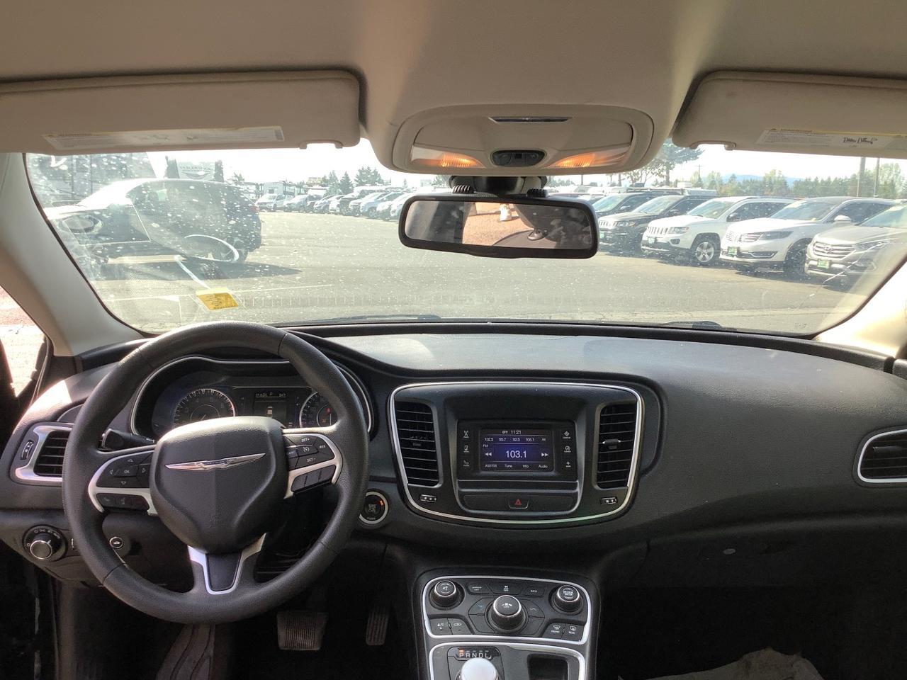 2016 Chrysler 200 Limited Hayden ID