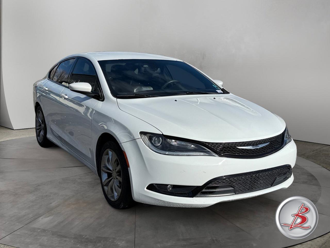 2016 Chrysler 200 S