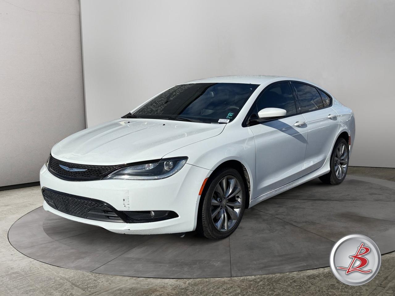2016 Chrysler 200 S