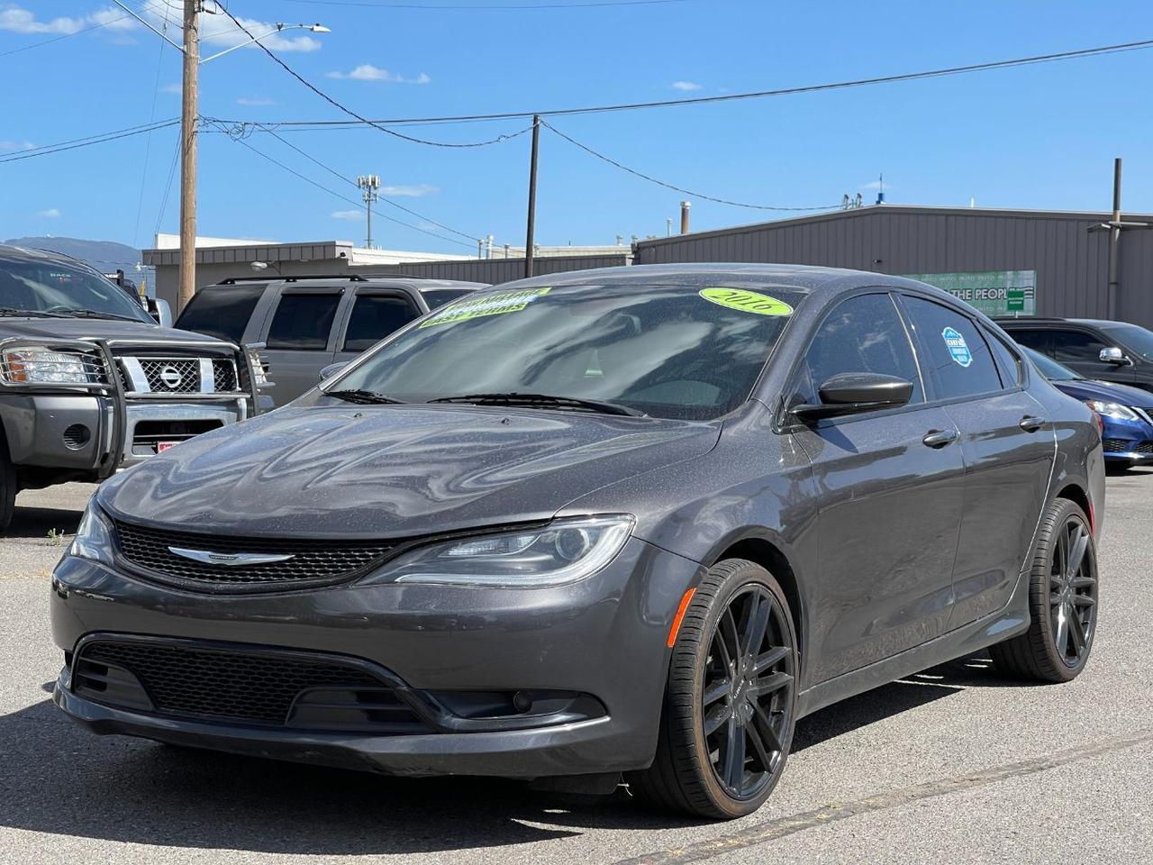 2016 Chrysler 200 S