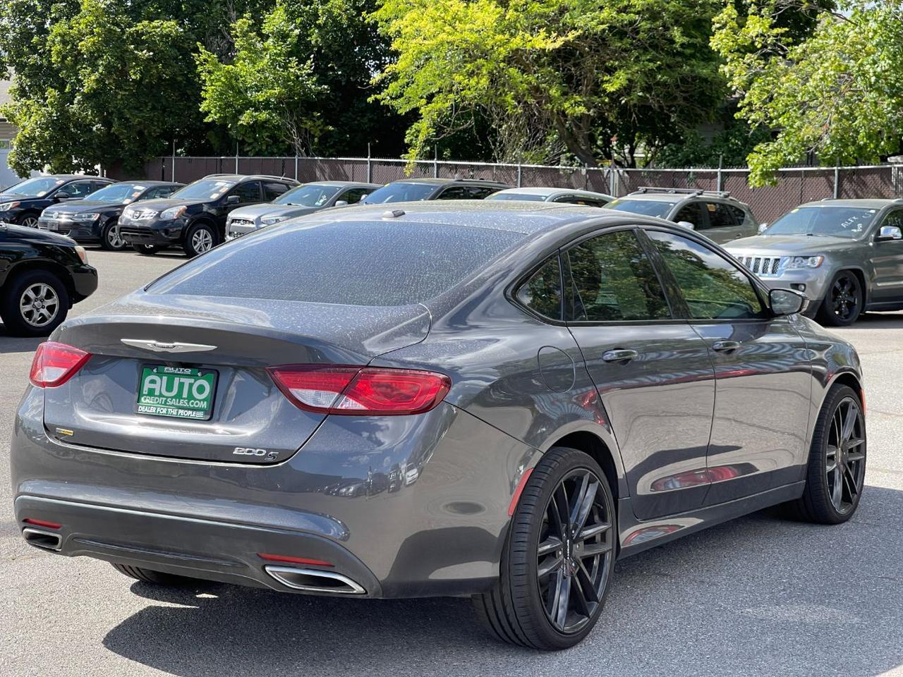 2016 Chrysler 200 S Hayden ID