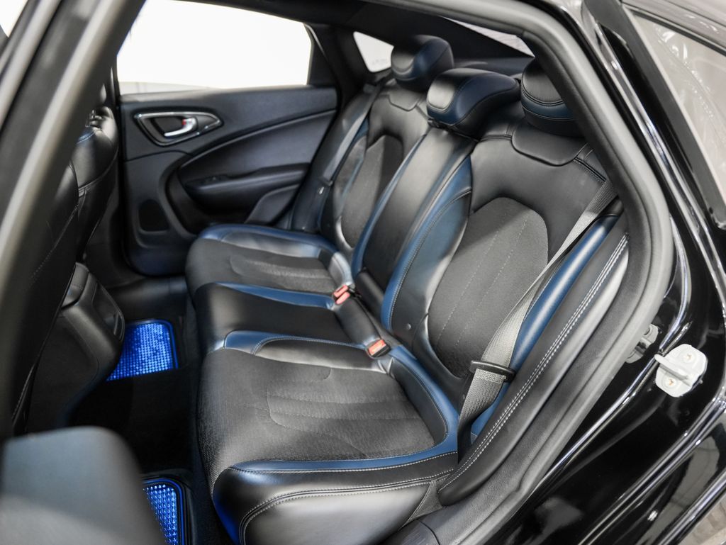 2016 Chrysler 200 S Tigard OR
