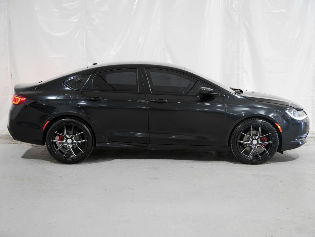2016 Chrysler 200 S Tigard OR