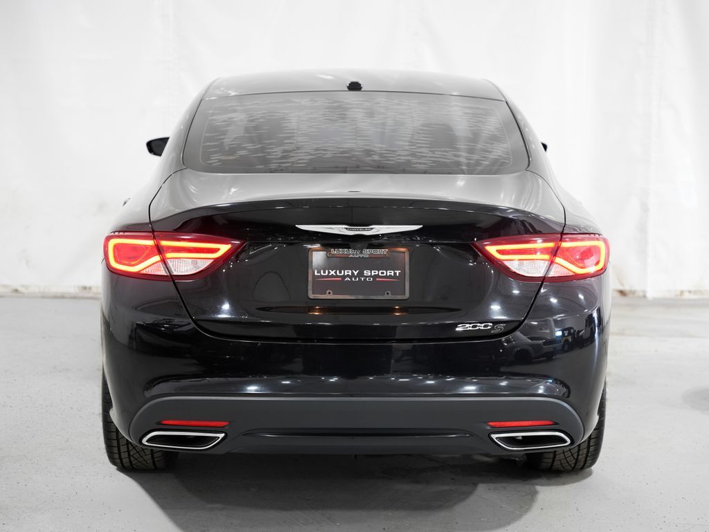 2016 Chrysler 200 S Tigard OR
