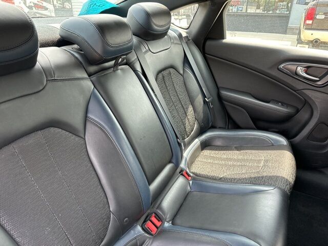2016 Chrysler 200 S Watertown SD