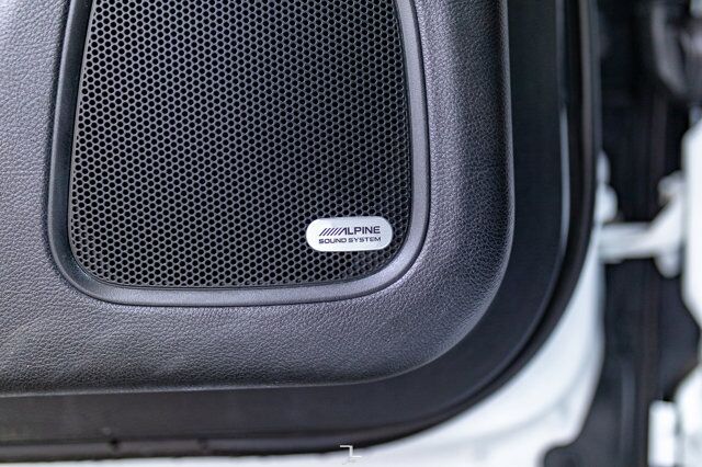 2016 Chrysler 200C Leather Roof Nav BCam Red Deer AB