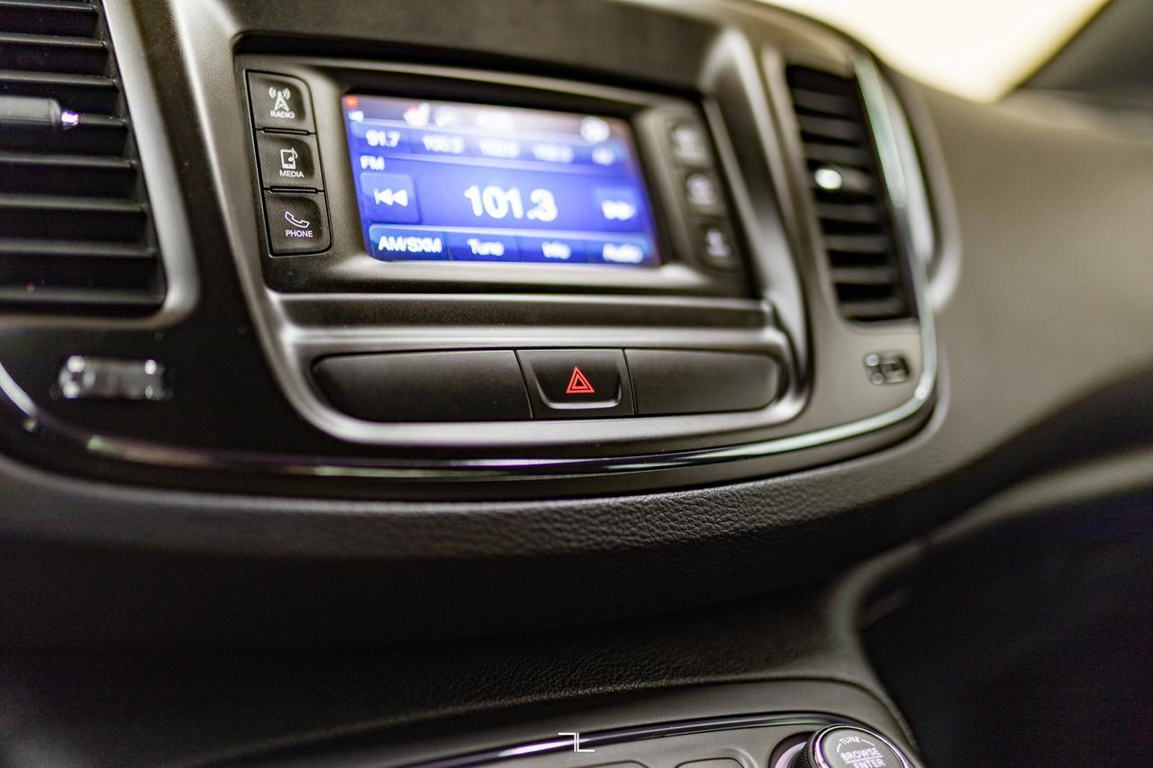 2016 Chrysler 200S AWD Alloy Edition Leather PSeat Red Deer AB