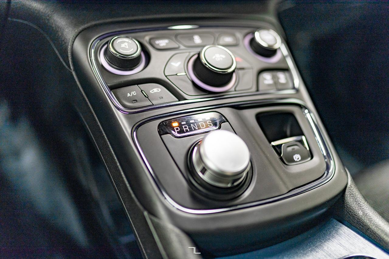 2016 Chrysler 200S AWD Alloy Edition Leather PSeat Red Deer AB