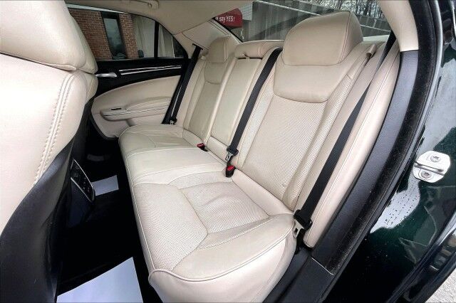 2016 Chrysler 300 300C Altoona PA