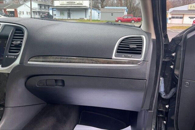 2016 Chrysler 300 300C Altoona PA