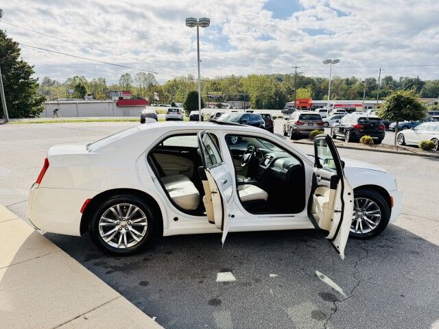 2016 Chrysler 300 300C Conover NC