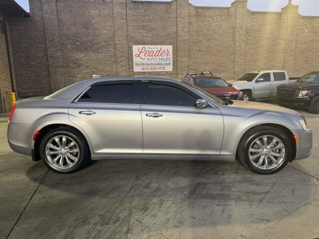 2016 Chrysler 300 300C