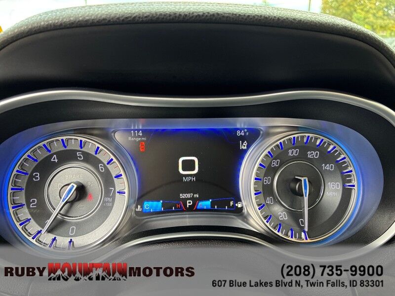 2016 Chrysler 300 300C Twin Falls ID