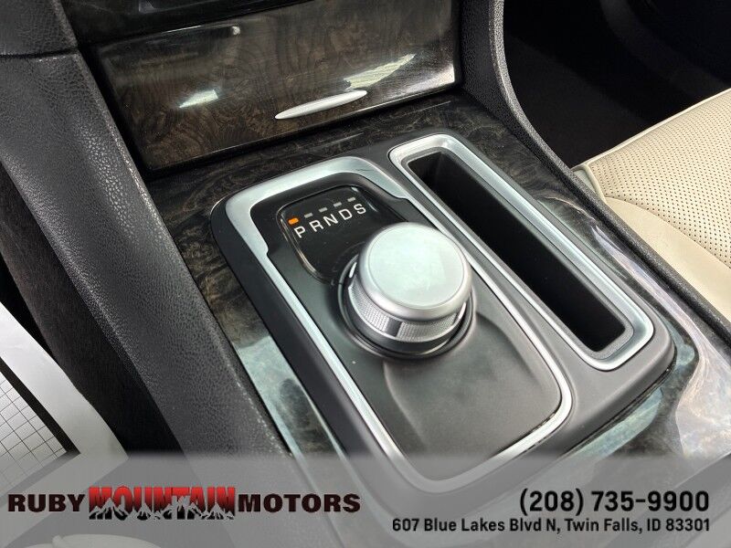 2016 Chrysler 300 300C Twin Falls ID