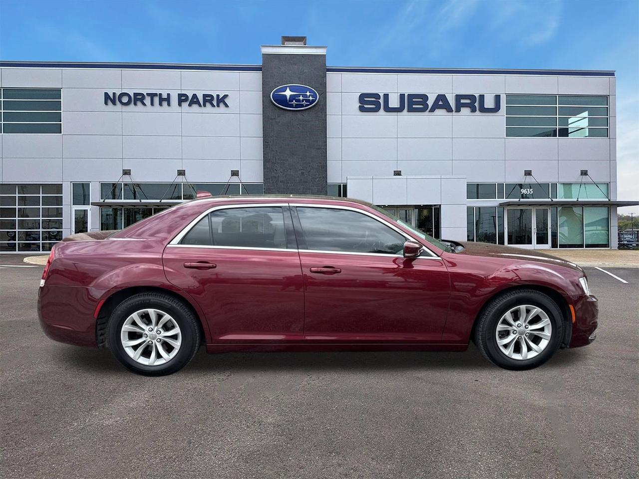 2016 Chrysler 300 Anniversary Edition