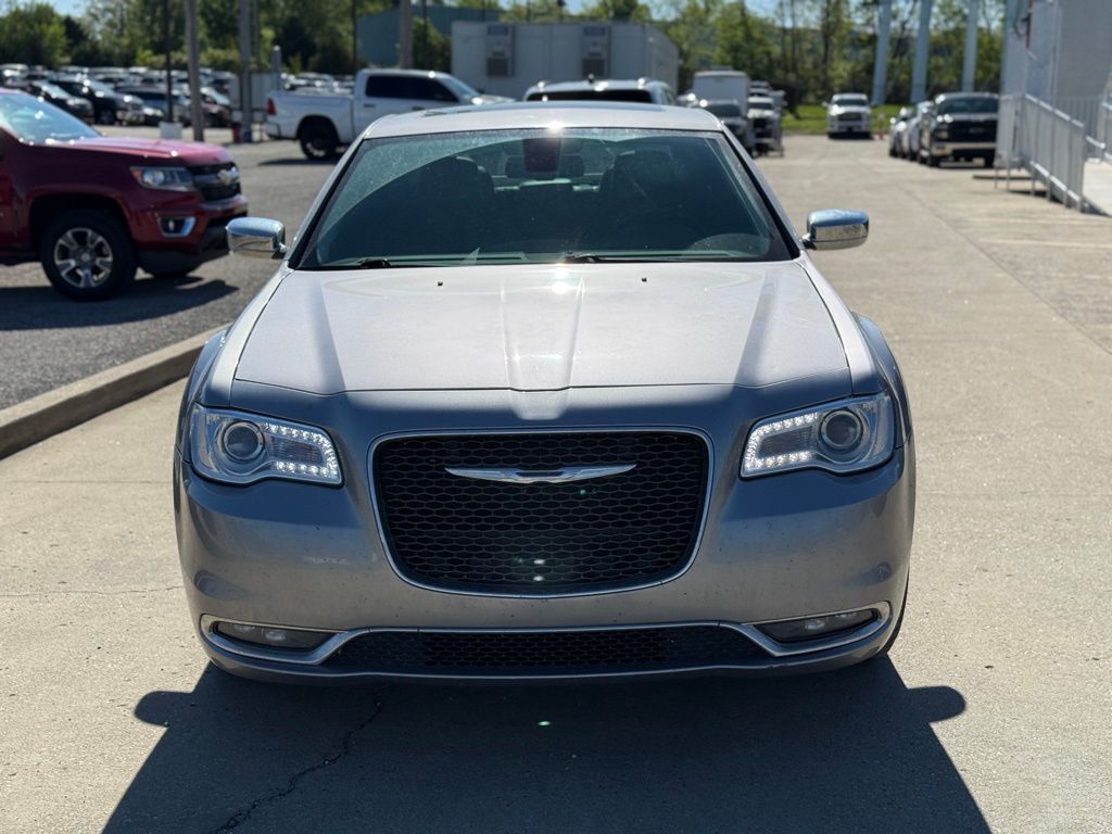 2016 Chrysler 300 C