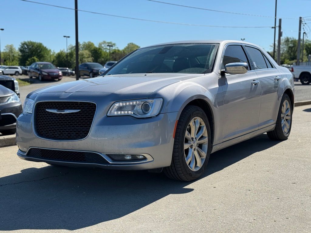 2016 Chrysler 300 C