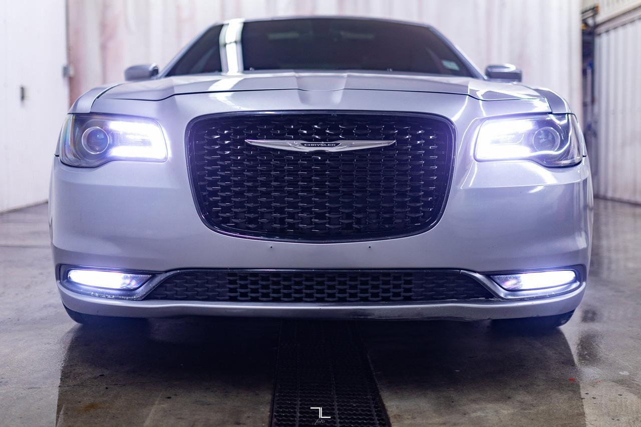 2016 Chrysler 300 S Leather Roof Nav BCam Red Deer AB