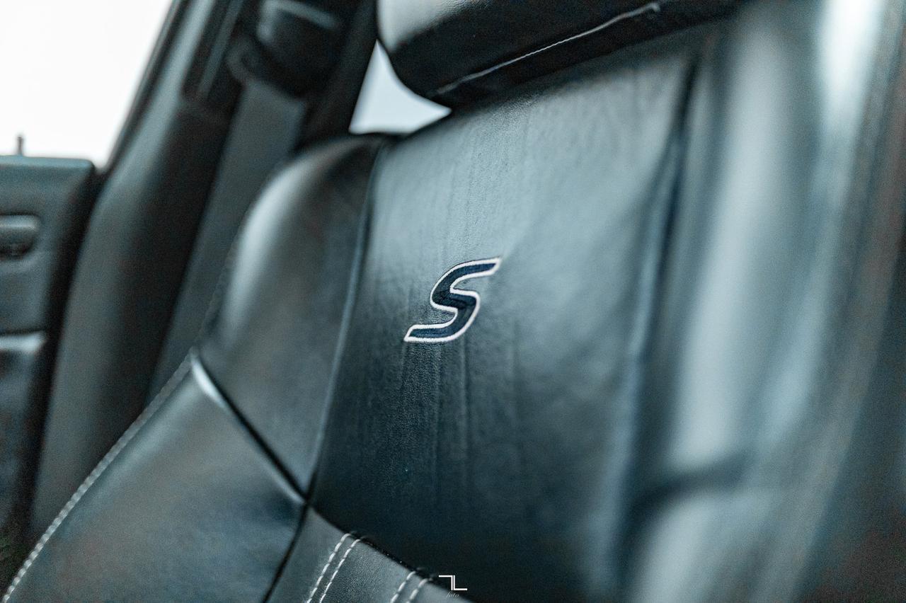 2016 Chrysler 300 S Leather Roof Nav BCam Red Deer AB