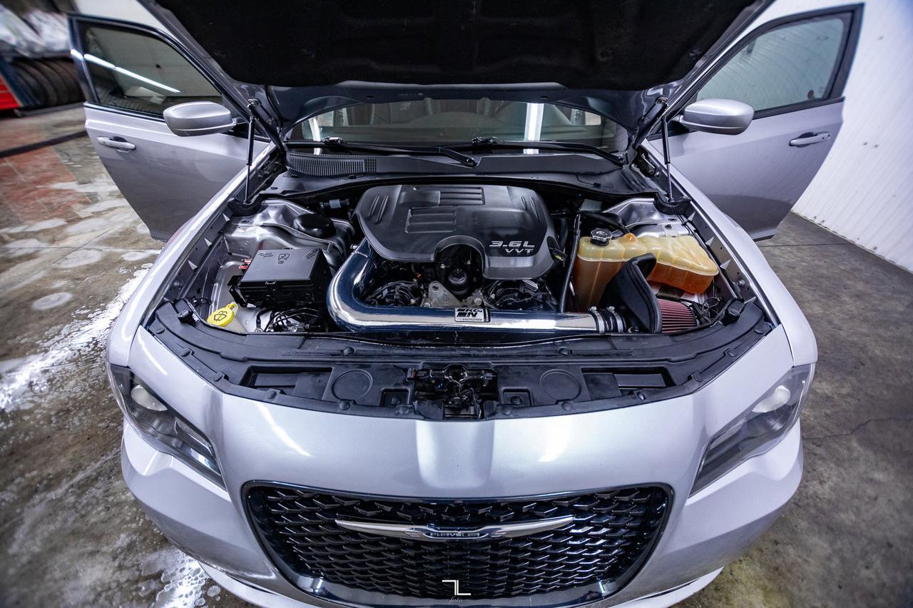 2016 Chrysler 300 S Leather Roof Nav BCam Red Deer AB