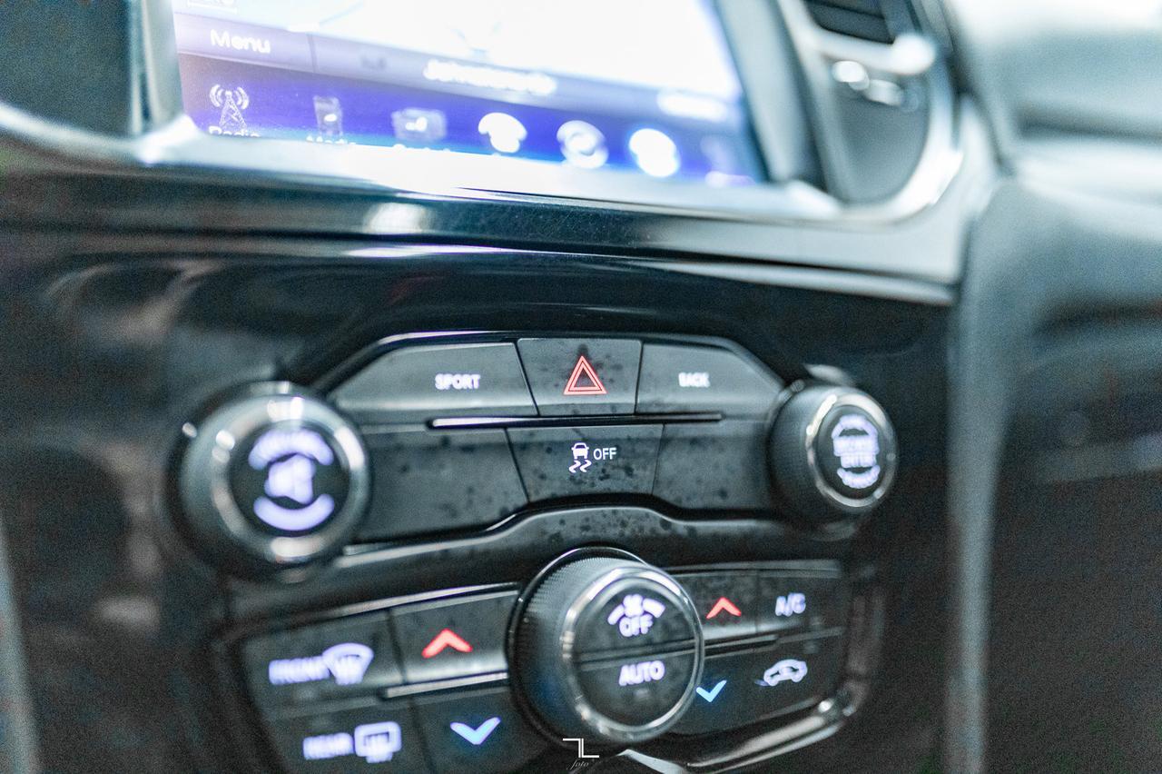 2016 Chrysler 300 S Leather Roof Nav BCam Red Deer AB