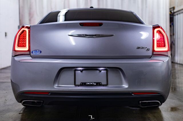 2016 Chrysler 300 S Leather Roof Nav BCam Red Deer AB