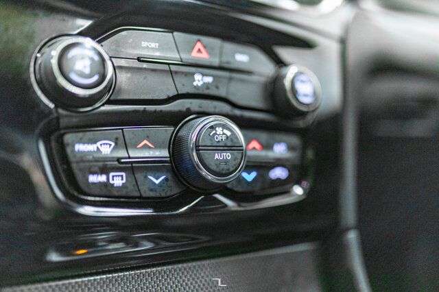 2016 Chrysler 300 S Leather Roof Nav BCam Red Deer AB